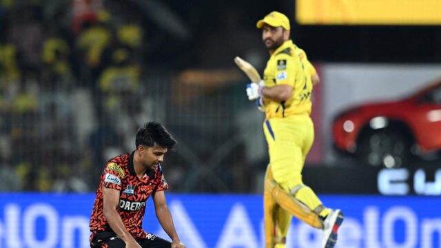 2025-04-25T152825Z_1884319187_UP1EL4P16ZB6C_RTRMADP_3_CRICKET-IPL-CSK-SRH