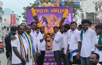 கரூரில் வல்வில் ஓரி விழா திருவுருவப் படத்திற்கு தமிழக நீதி கட்சியினர் மரியாதை செலுத்தினர்.