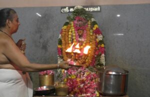 கரூர் வஞ்சுலீஸ்வரர் ஆலயத்தில் சிறப்பு அபிஷேகம்