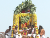 ஸ்ரீ பாலமுருகன் திருக்கோயிலில் 33 அடி உயரம் கொண்ட பிரம்மாண்ட தேரோட்டம்